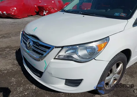 2009 Volkswagen Routan Sel from USA, damaged, VIN 2V8HW54X79R503408